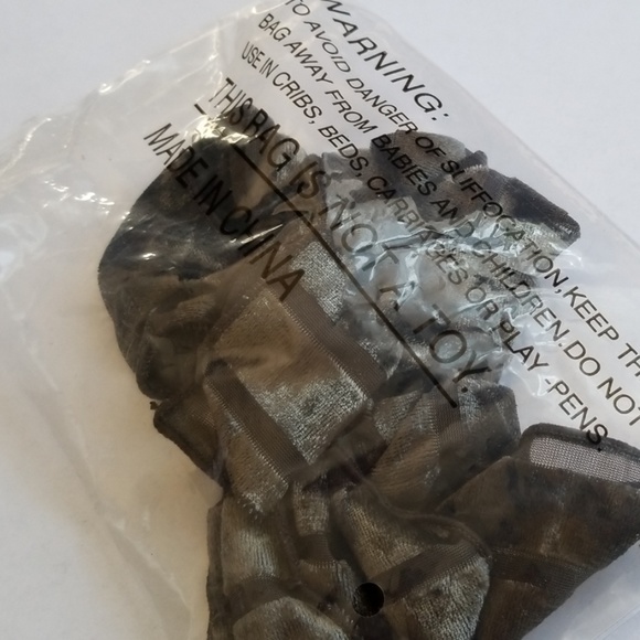 Anthropologie Burnout Velvet Bow Ponytall Holder - Picture 5 of 5